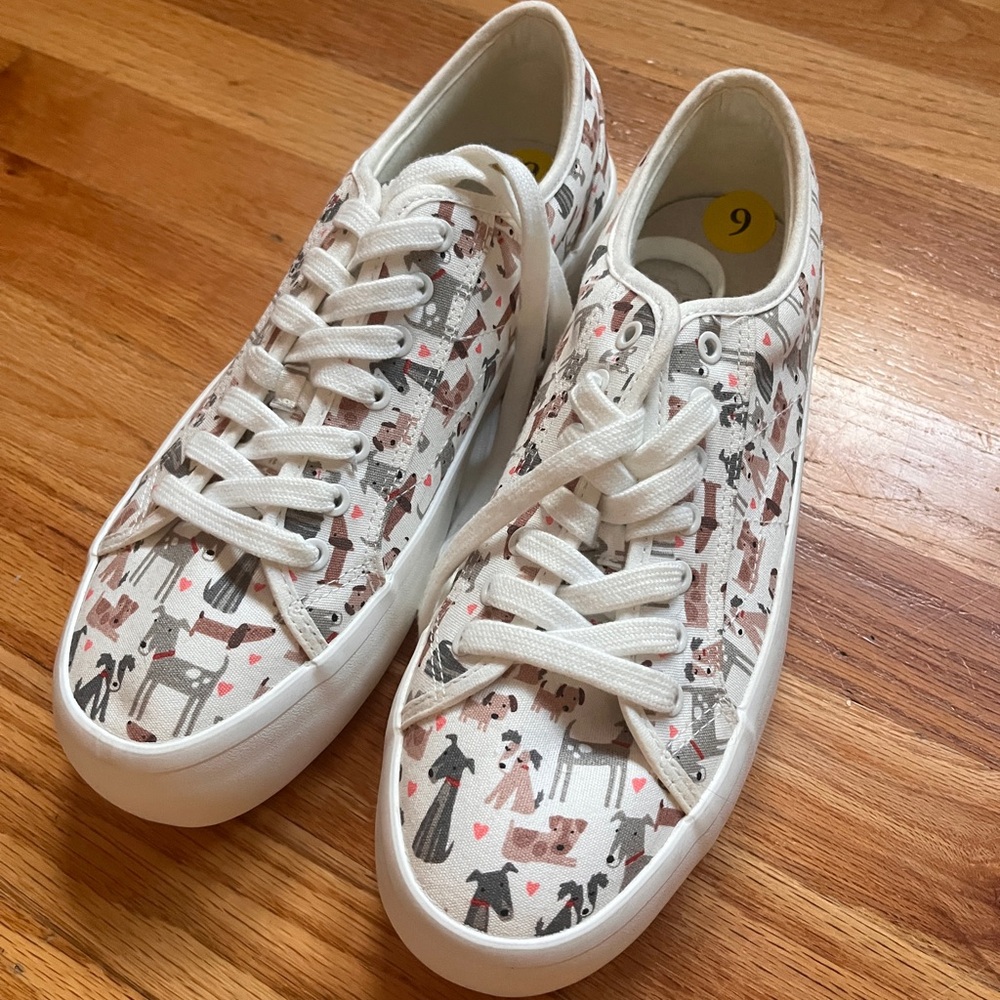 Cynthia Rowley Textured Sole Sneakers